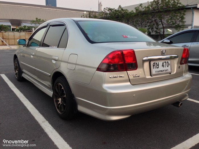 ขาย Honda Civic ES 1.7 ตัวท้อป AT สีบรอนซ์ทอง ปี2005 เครื่องเดิม