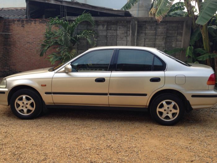 ขออณุญาติขาย 1998 HONDA, CIVIC 1.6 EXi โฉม ตาโต