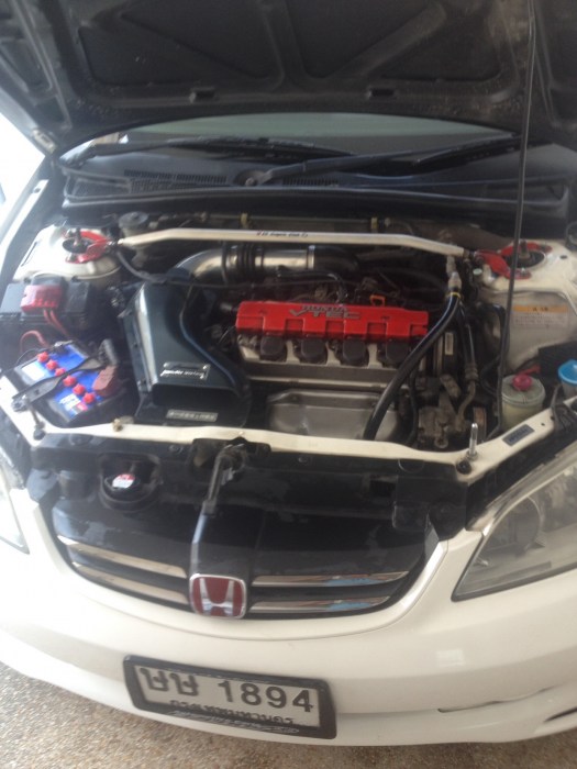 ขาย Civic ES 05 ( RX ) AT สีขาวแท้ ของแต่งเพียบ ราคา 357,900บาท
