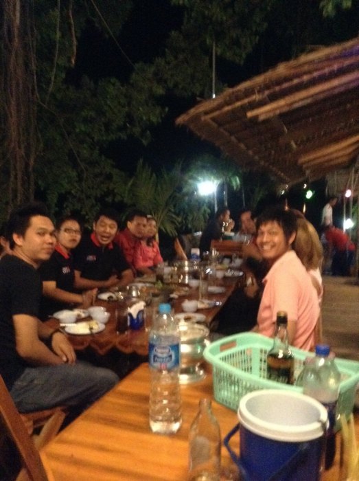 แอมกะเจตคุมขวดเหล้าอ่าเลยไม่ได้กินเลยยย55555