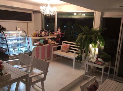 บรรยากาสภายในร้านเล็กๆ