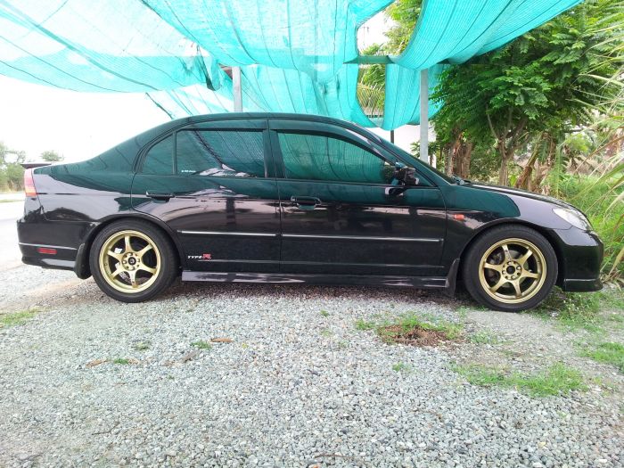ตัวนี้  สปริง Tanabe nf 210    คู่กับล้อ 16