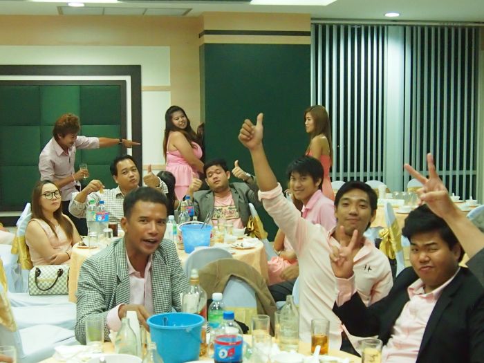 &&&นอกรอบ รังสิต นครนายก นวนคร :Rangsit Society ครบ 3 ปีเสาร์ 11 เมษา 5 โมงเย็น