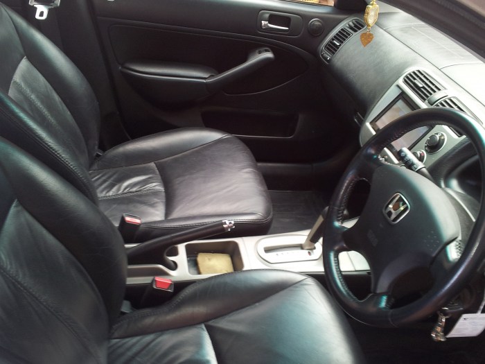 ขาย CIVIC RX สีเทาแท้ ปี 05 VTEC ตัว TOP ABS Airbag