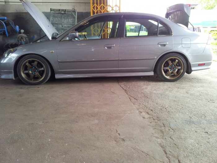 ขาย CIVIC RX สีเทาแท้ ปี 05 VTEC ตัว TOP ABS Airbag