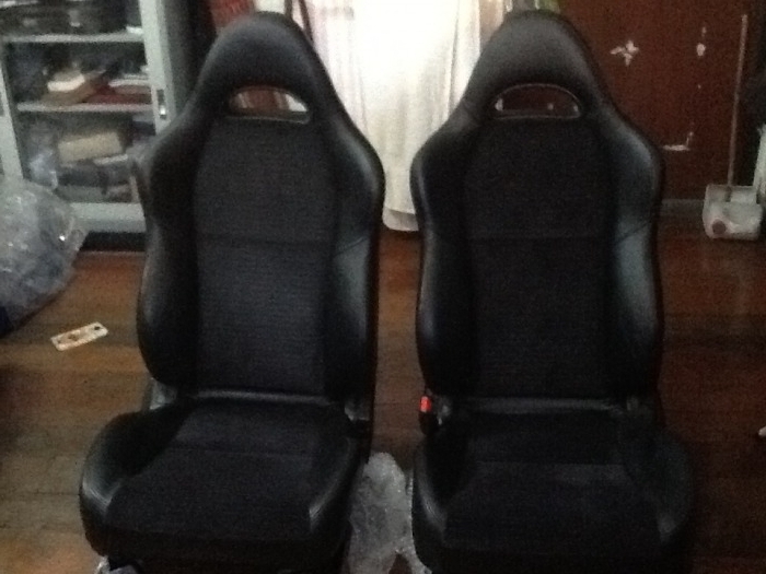 ขายเบาะ DC5 Type S. คู่หน้า_หลังพร้อมราง เพิ่มรูป