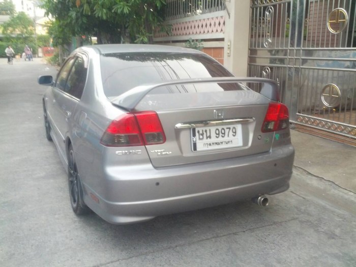 civic Dimention 2005  2005 HONDA, CIVIC 1.7 EXi โฉม Dimention ตาเหยี่ยว  สีเทา เกียร์ออโต้