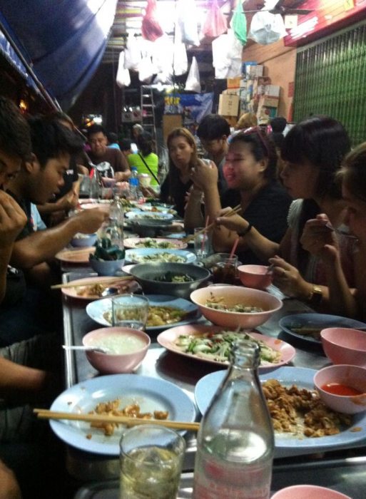 &&&นอกรอบ รังสิต นครนายก นวนคร :Rangsit Society ครบ 3 ปีเสาร์ 11 เมษา 5 โมงเย็น