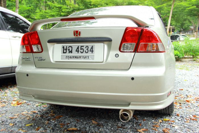 อีกมุมครับ เพิ่ม H หลังแดงๆ + ท่อSpoon ทุ้มๆ + เห็นสวยดีขอด้วย FERIO Plate