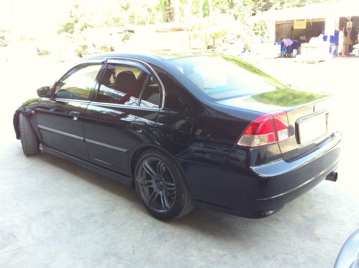 ขายดาวน์ ek vtec ปี05 mt สีดำ แต่งเต็ม รถผมใช้ทุกวันครับ