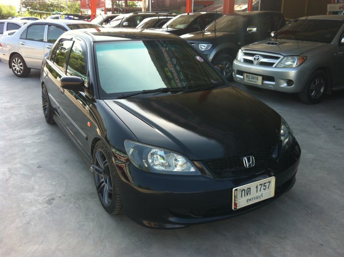 ขายดาวน์ ek vtec ปี05 mt สีดำ แต่งเต็ม รถผมใช้ทุกวันครับ
