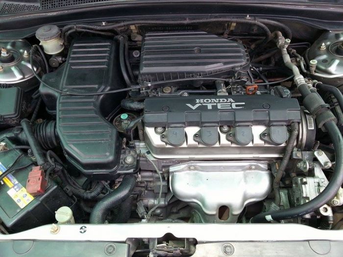 ขอคำแนะนำหน่อยครับ HONDA CIVIC 1.7 VTi
