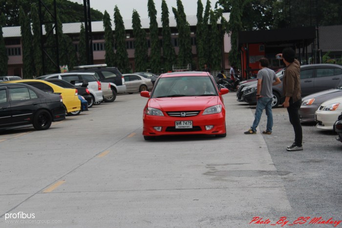 ภาพบรรยากาศงานฟุตบอลครั้งที่ 4  มิตรภาพ รถสวย พริ๊ตตี้งาม  เบียร์เย็น