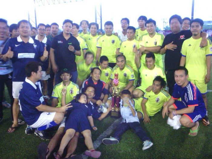 โค้ชม่อน จัดให้