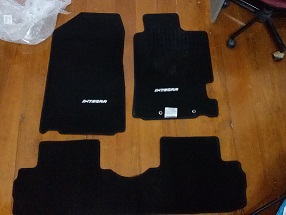 ขายของนิดหน่อย