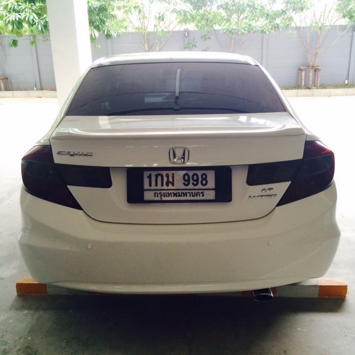 ขายรถHonda Civic FB 1.8E Navi(AS)ปี2013 สีขาว ราคาถูก