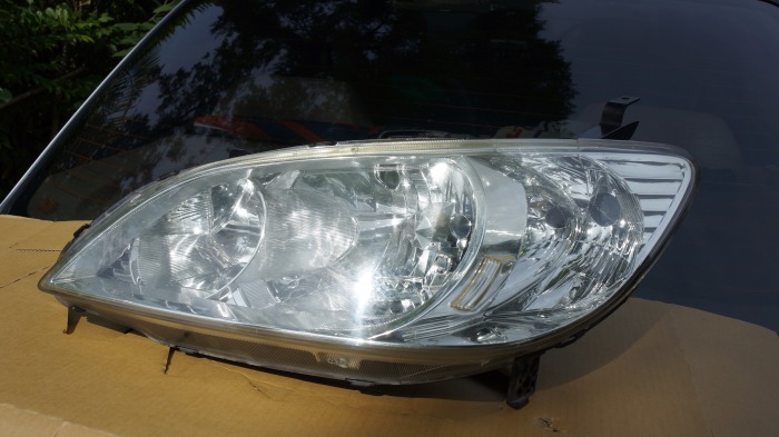 ไฟหน้า honda civic dimension es ตาเหยี่ยว ปี 05