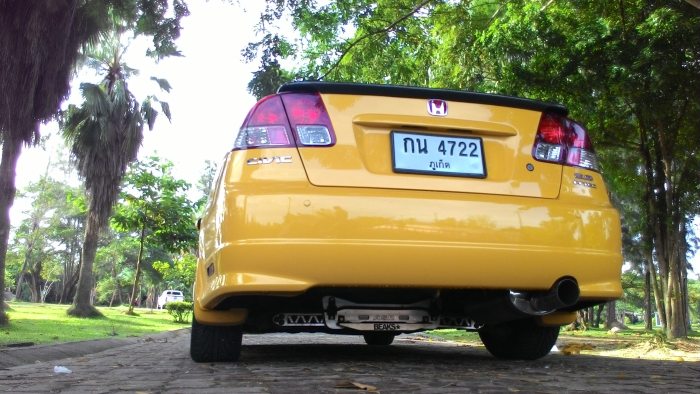 หลังจากโดนชนท้าย เลยเปลี่ยนสีเป็น Y66
