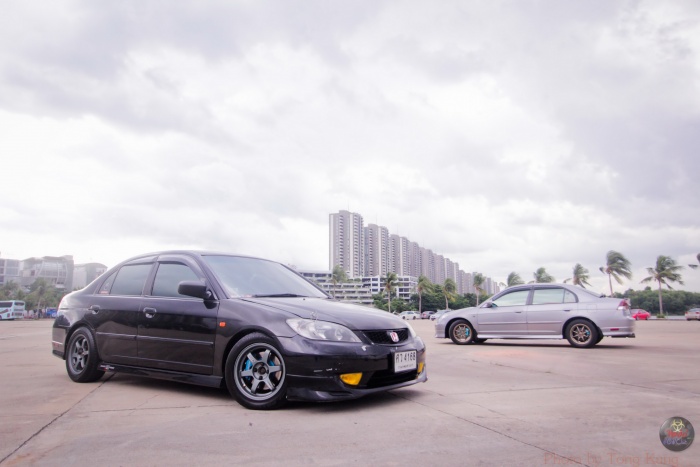 ขาย CIVIC JDM สีดำ ปี 04 ของแต่งเพียบจร้าา