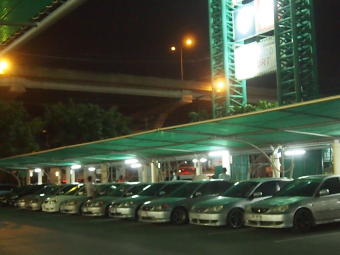 &&&นอกรอบ รังสิต นครนายก นวนคร :Rangsit Society ครบ 3 ปีเสาร์ 11 เมษา 5 โมงเย็น