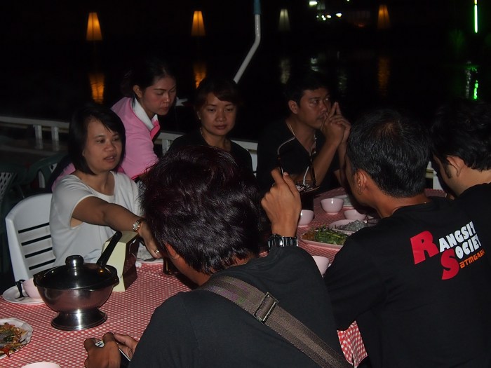 &&&นอกรอบ รังสิต นครนายก นวนคร :Rangsit Society ครบ 3 ปีเสาร์ 11 เมษา 5 โมงเย็น