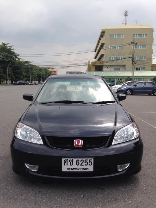 ขายดาวน์ 35,000 Civic ES 05 Vtec / auto สีดำ