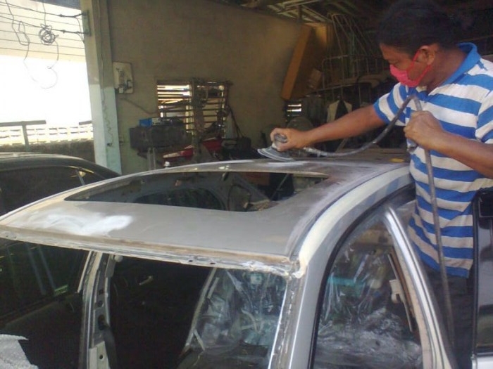 รบกวนพี่ๆ อยากเห็นอีเอส ที่ติดตั้งหลังคา sunroof  or moonroof