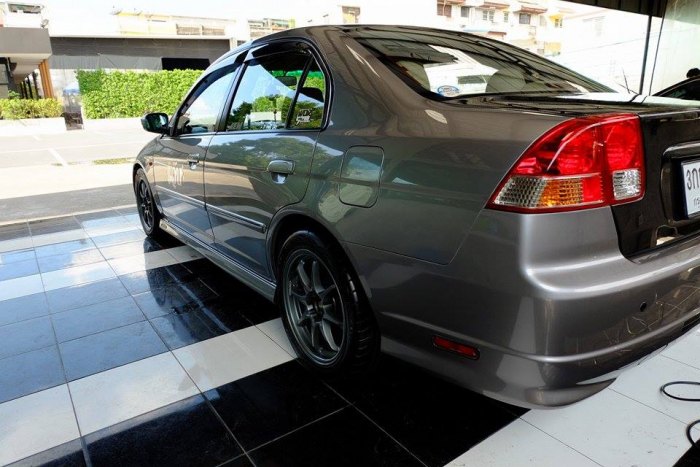 Sale !!! ปรับราคา civic es 2004 ตาเหยี่ยว exi MT แต่งพอควร หล่อๆ !!!