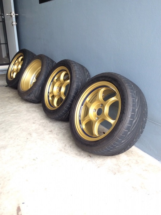 ลดราคา**ขายล้อ RG1 ขอบ16ออฟ40 +ยาง Toyo T1R 205/50/16 ราคา9,800 บาท***