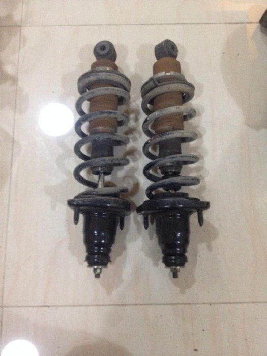 ขายของเดิมตาเหยี่ยวหลายรายการครับ * เบาะคู่หน้าตัวนอกสีเทา*โชคหน้าหลัง*ท่อmugenแท้ และอีกม