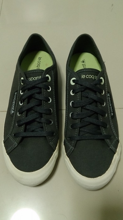ขายรองเท้าผ้าใบ le coq sportif (ตราไก่) ของแท้ราคาถูก