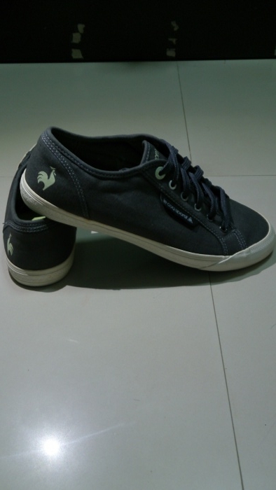 ขายรองเท้าผ้าใบ le coq sportif (ตราไก่) ของแท้ราคาถูก