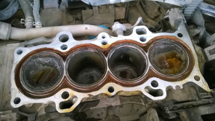 วางเครื่อง  d17a Vtec  ไม่รวมเกียร์ auto วันนี้ราคาประมาณเท่าไร่ครับ เฉพาะค่าเครื่อง