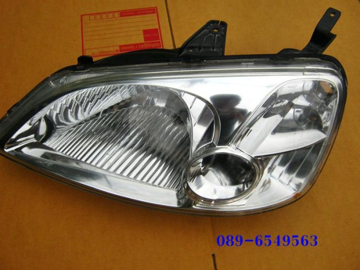 ขายโคมไฟหน้าซ้ายของแท้  civic esปี 2002 ครับ ขาย 900 ส่งได้ทุกจังหวัด