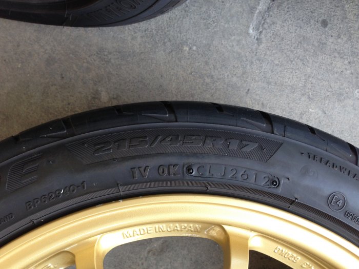 ขนาด 215/45/R17
ผลิตปี 2012 สัปดาห์ที่ 26