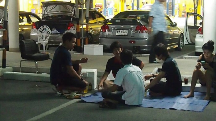 &&&นอกรอบ รังสิต นครนายก นวนคร :Rangsit Society ครบ 3 ปีเสาร์ 11 เมษา 5 โมงเย็น
