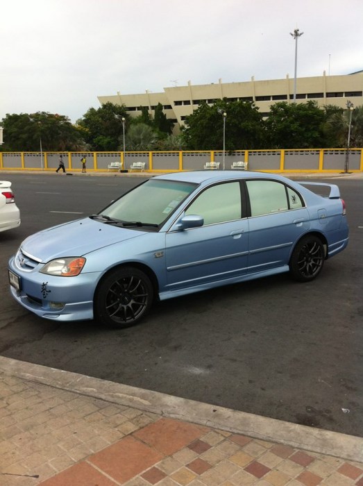 อยู่ civic es มานานแร้วครับ ขออนุญาตลงรถคู่ใจหน่อยครับ