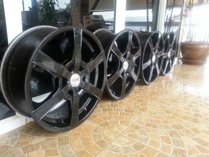 ขายลล้อ OZ Made in Italy แท้ ปรับราคา เหลือ 7000 บาทครับ