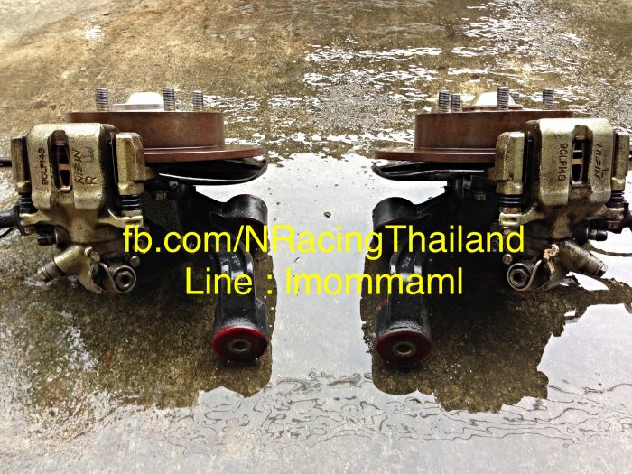 ### ชุดซ่อมเบรค DC5 / FD2 , น็อตไล่ลมเบรค DC5/FD2 ส่งตรงจาก Honda Japan  ###