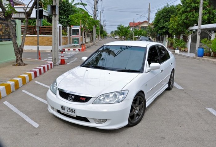 (((ขาย))) CIVIC RX แท้ สีขาวเดิมโรงงาน ตัวท็อป 05 AT หล่อๆ