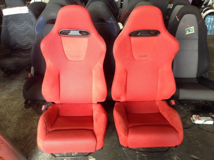 ขายเบาะพร้อมราง ep3 โลโก้Hแดงdc5 ล้อ sparco พร้อมยางปีปลายปี 13