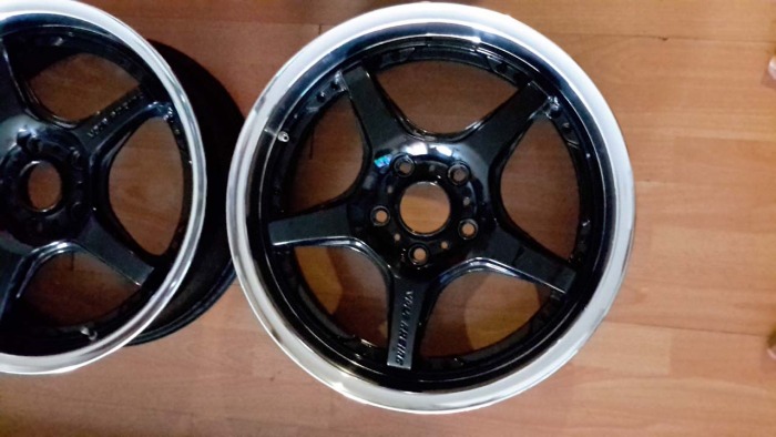 ล้อ 17 5 รู 114.3 volk racing ดำขอบเงา สภาพสวย ปรับราคาครับ