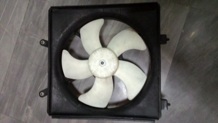 ตามหาพัดลมหม้อน้ำ civic es04 (ได้ของเเล้วคับ)