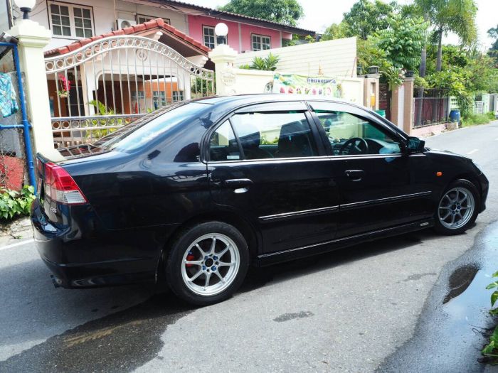 ขาย civic Es  M/T ภายในดำ Rs ตัวนอก