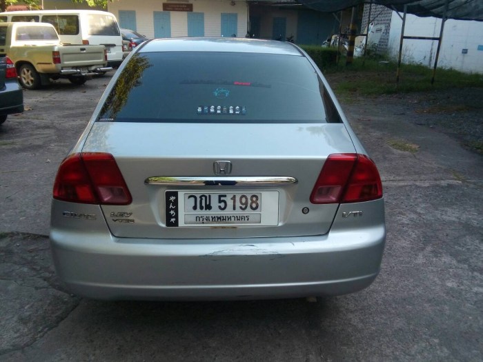 ประกาศขายรถ CIVIC Dimension 2002 เครื่อง Vtec 1.7 ตัว Top