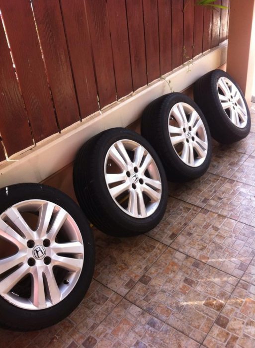 สนใจ เอก 0859012980 