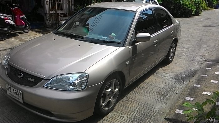 ขาย ๆ 2001 ตาหวาน vti วีเทค auto สีบรอนทอง 100000 ด่วน ๆ ก่อนปล่อยเต๊นวันอังคารครับ