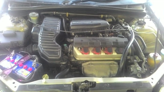 ขาย ๆ 2001 ตาหวาน vti วีเทค auto สีบรอนทอง 100000 ด่วน ๆ ก่อนปล่อยเต๊นวันอังคารครับ