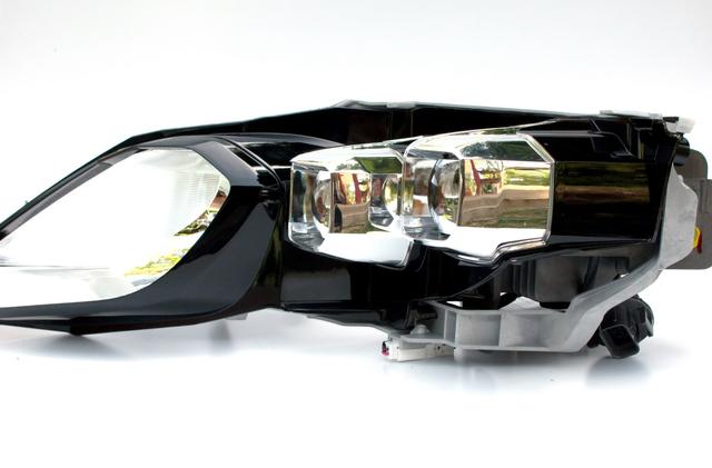 ไฟหน้าฮอนด้า HR-V LED โปรเจคเตอร์ ,ALTIS 2014,ฟอร์จูนเนอร์ ,พรีอูส,แอ๊คออด, ACUAL TL