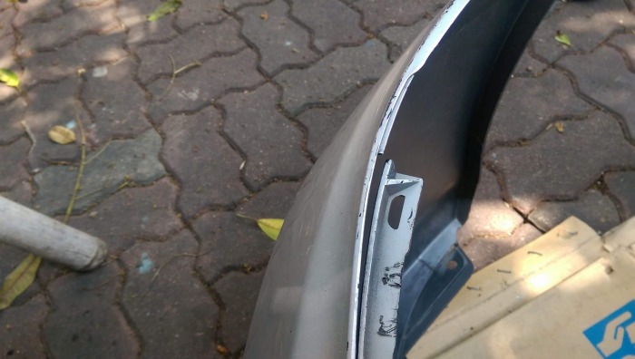 มีตำหนิ 1 จุด  ซ่อมได้